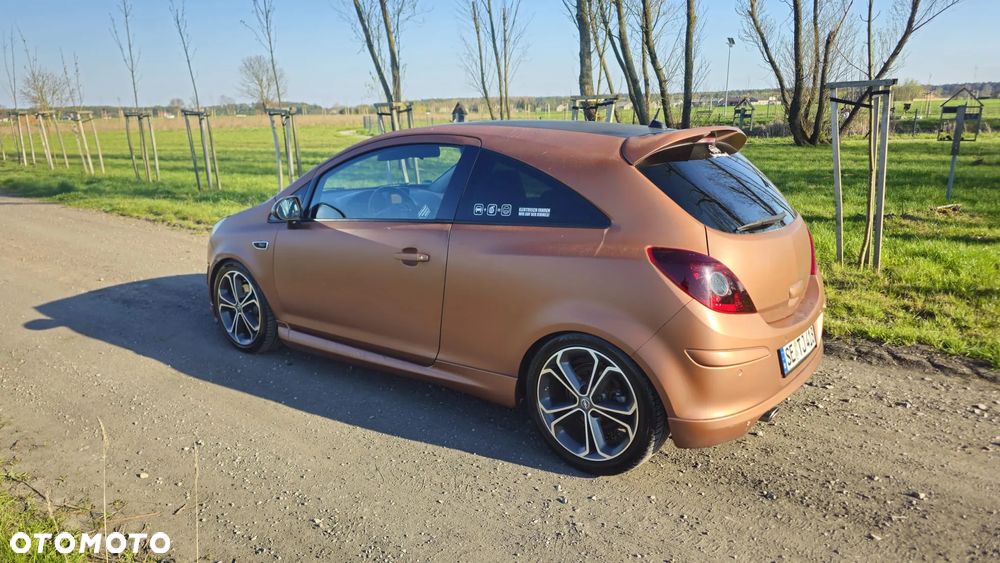 Opel Corsa - 4