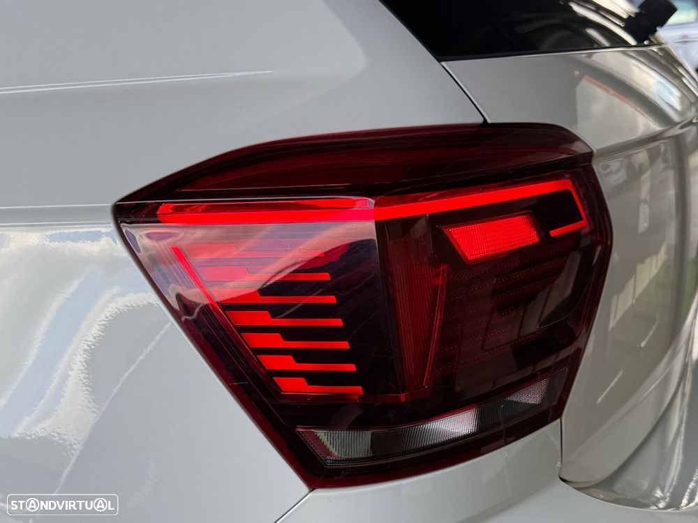 VW Polo 2.0 TSI GTI DSG - 24