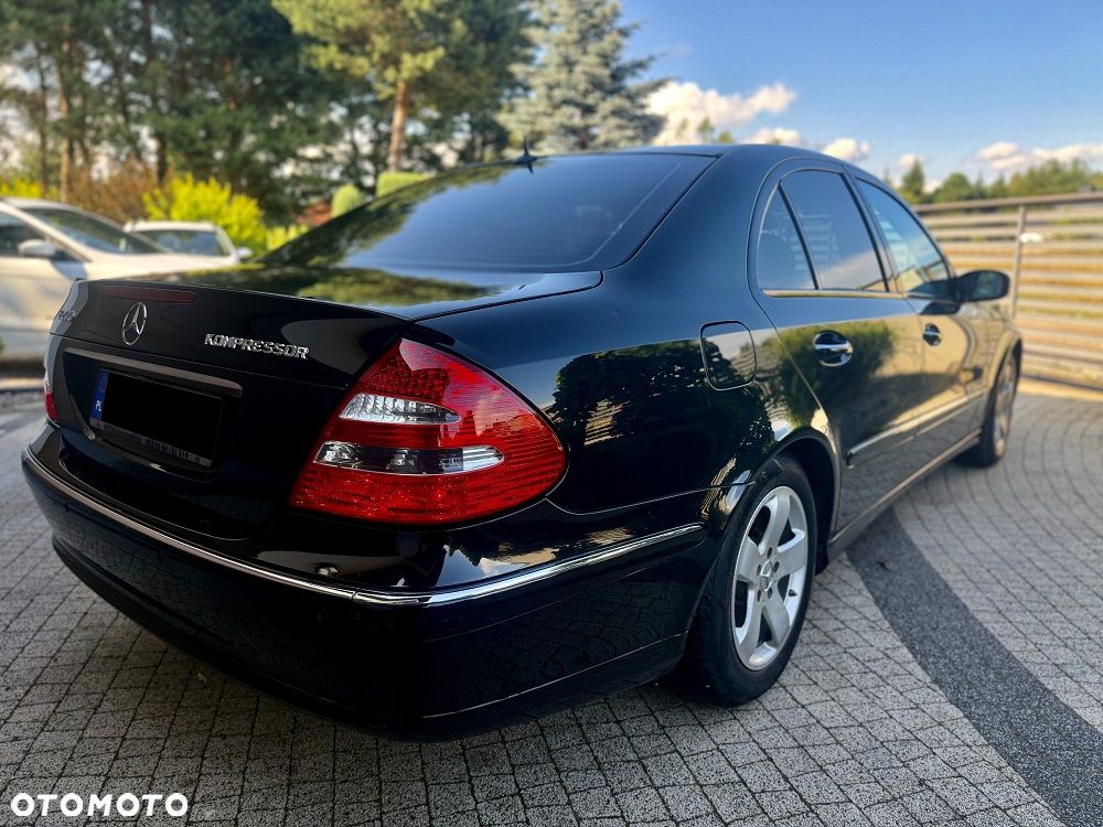 Mercedes-Benz Klasa E 200 Kompressor Automatik Avantgarde Sport Edition - 5