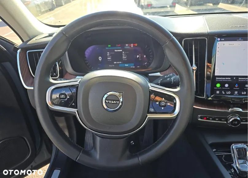 Volvo XC 60 B5 B AWD Ultimate Dark - 8