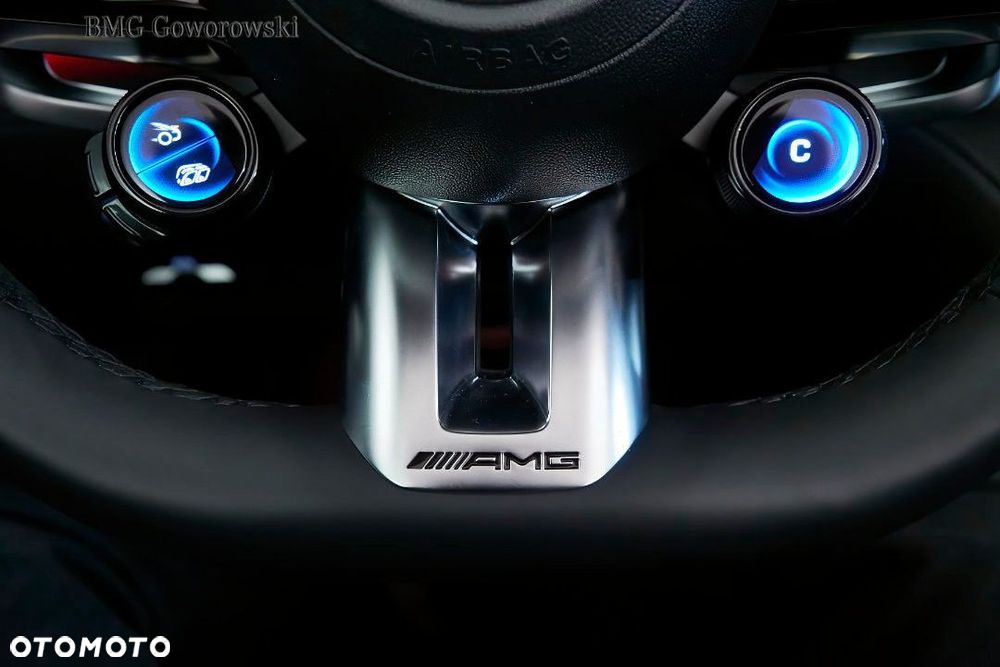 Mercedes-Benz SL - 23