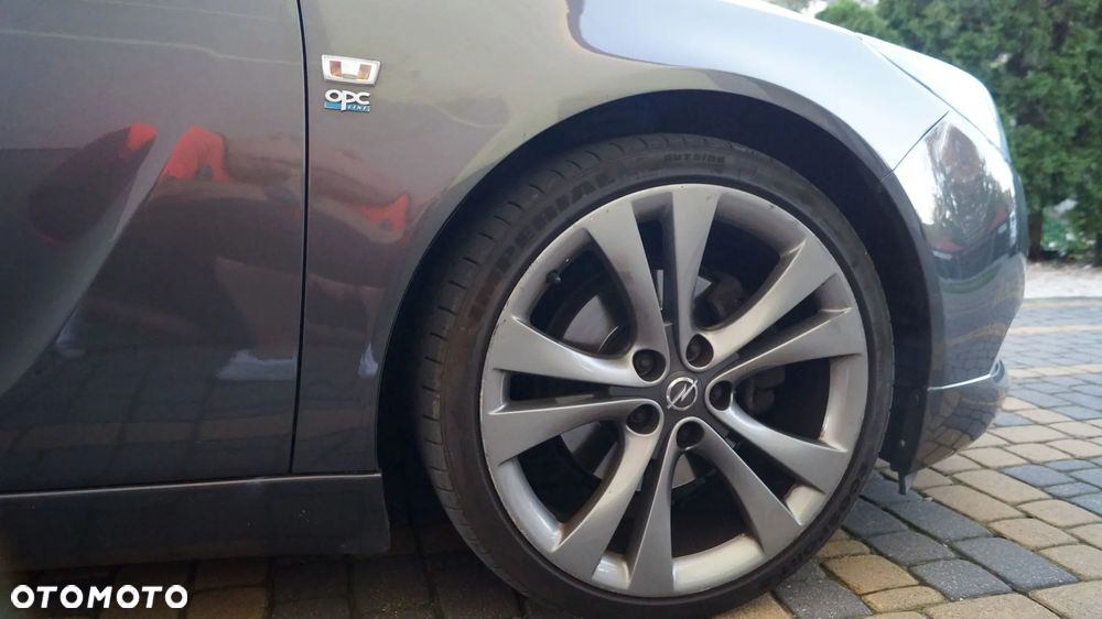 Opel Insignia 1.6 Turbo Sports Tourer Cosmo - 17
