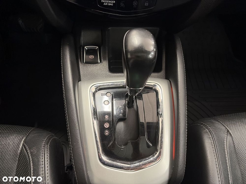 Nissan Qashqai 1.2 DIG-T Tekna Xtronic EU6 - 19