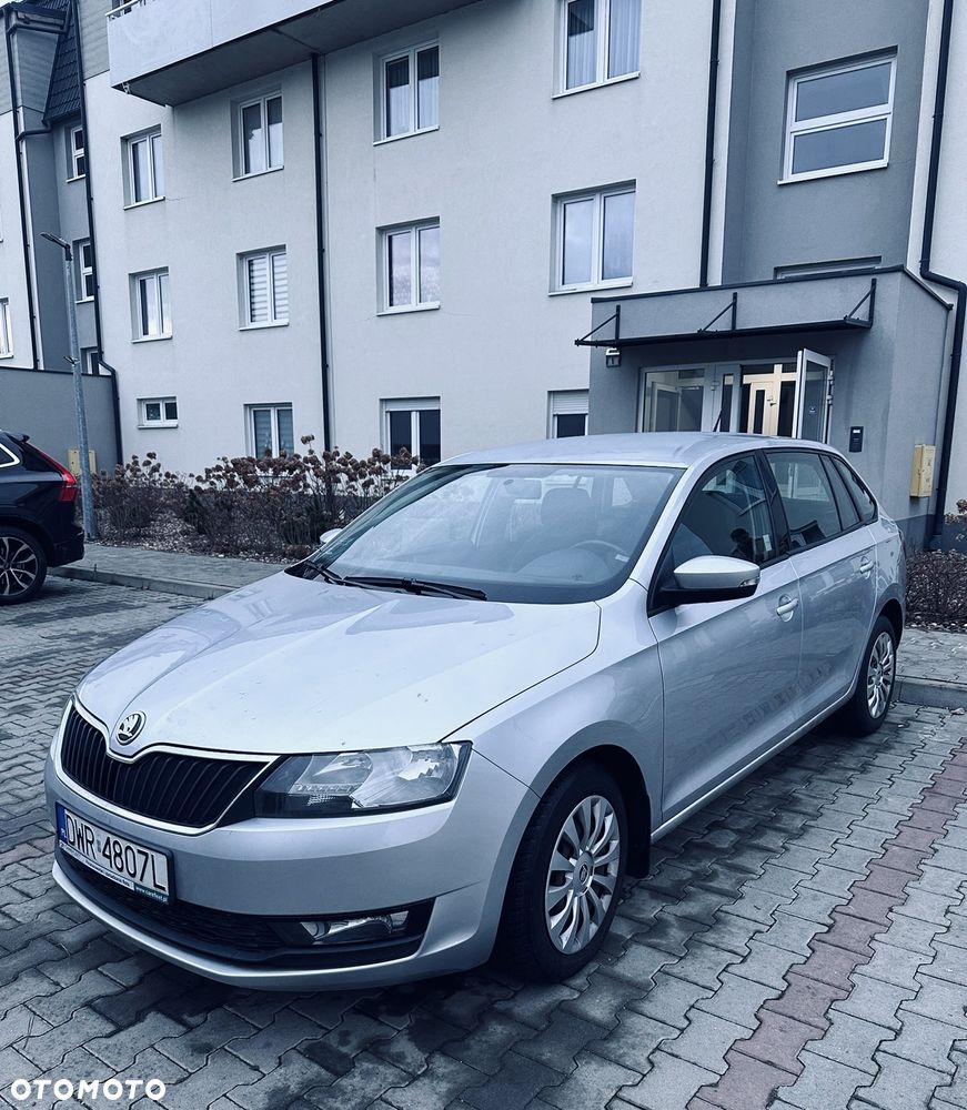 Skoda RAPID 1.6 TDI DPF Ambition - 5
