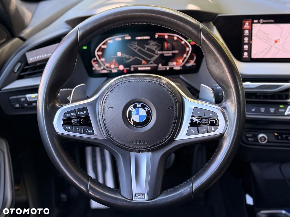 BMW Seria 1 - 24