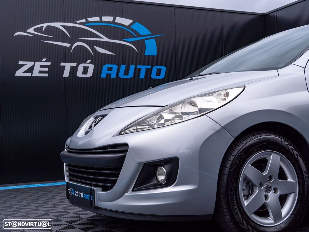 Peugeot 207 - 7