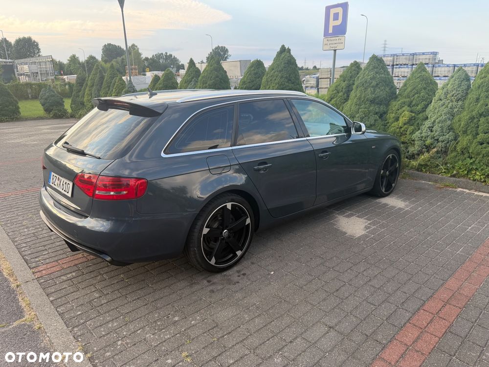 Audi A4 Avant - 26