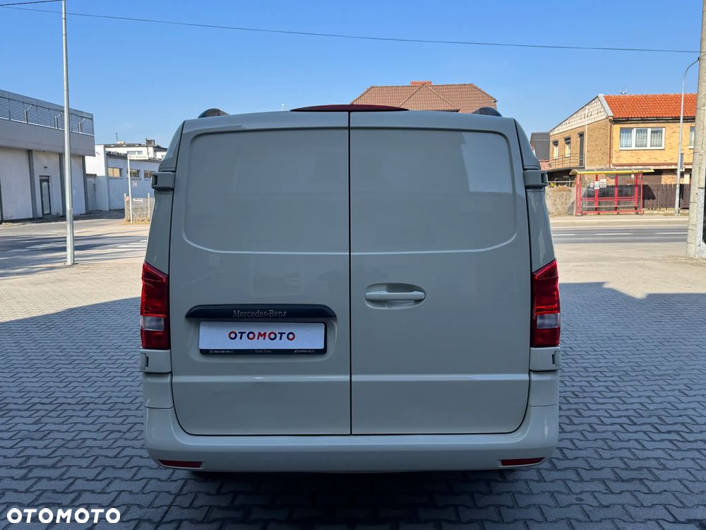 Mercedes-Benz VITO - 5