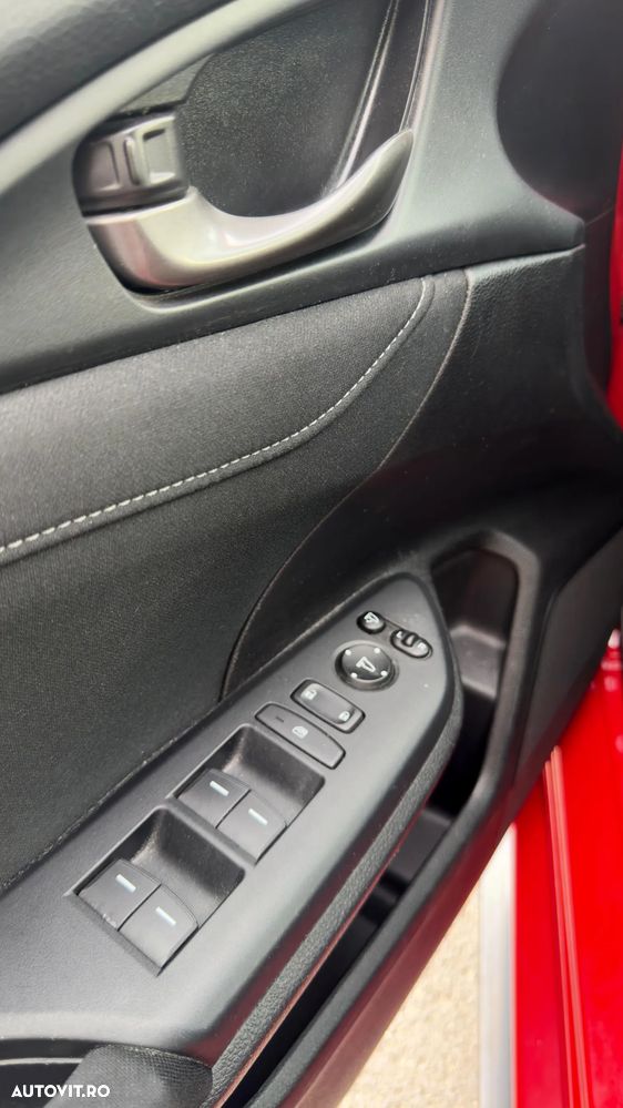 Honda Civic 1.5 VTEC Turbo CVT Sport Plus - 12