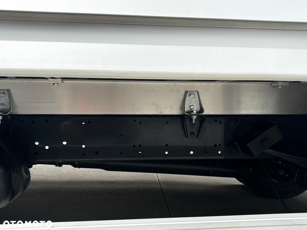 Iveco Daily 35C14 Długa Skrzynia Aluminiowa Nowa 4,20 dł. - 10