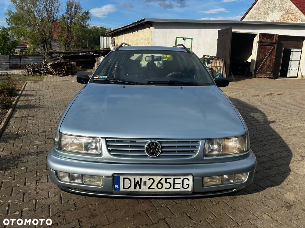 Volkswagen Passat 2.0 GT - 2