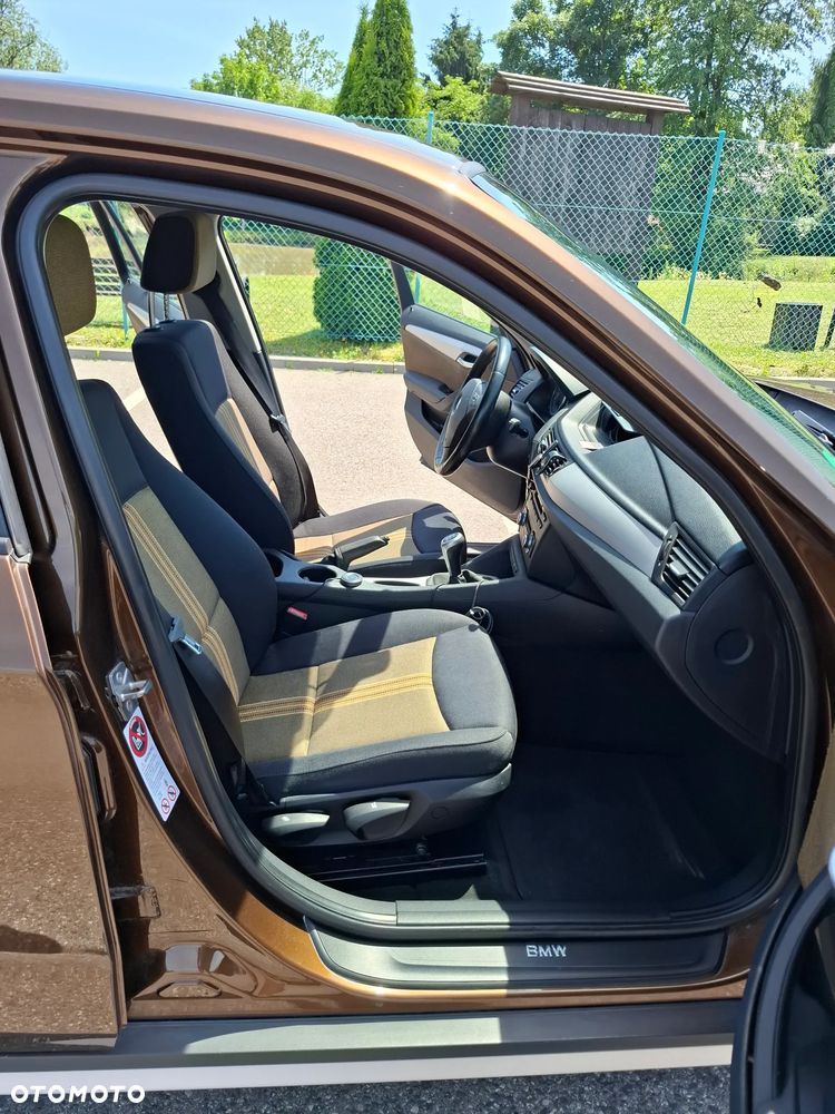 BMW X1 sDrive18d - 17