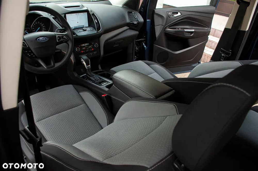 Ford Kuga 1.5 EcoBoost 4x4 Titanium - 15