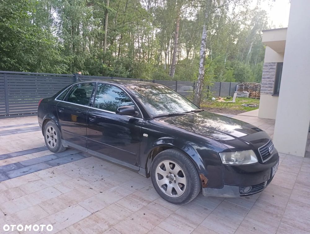 Audi A4 Limousine - 7