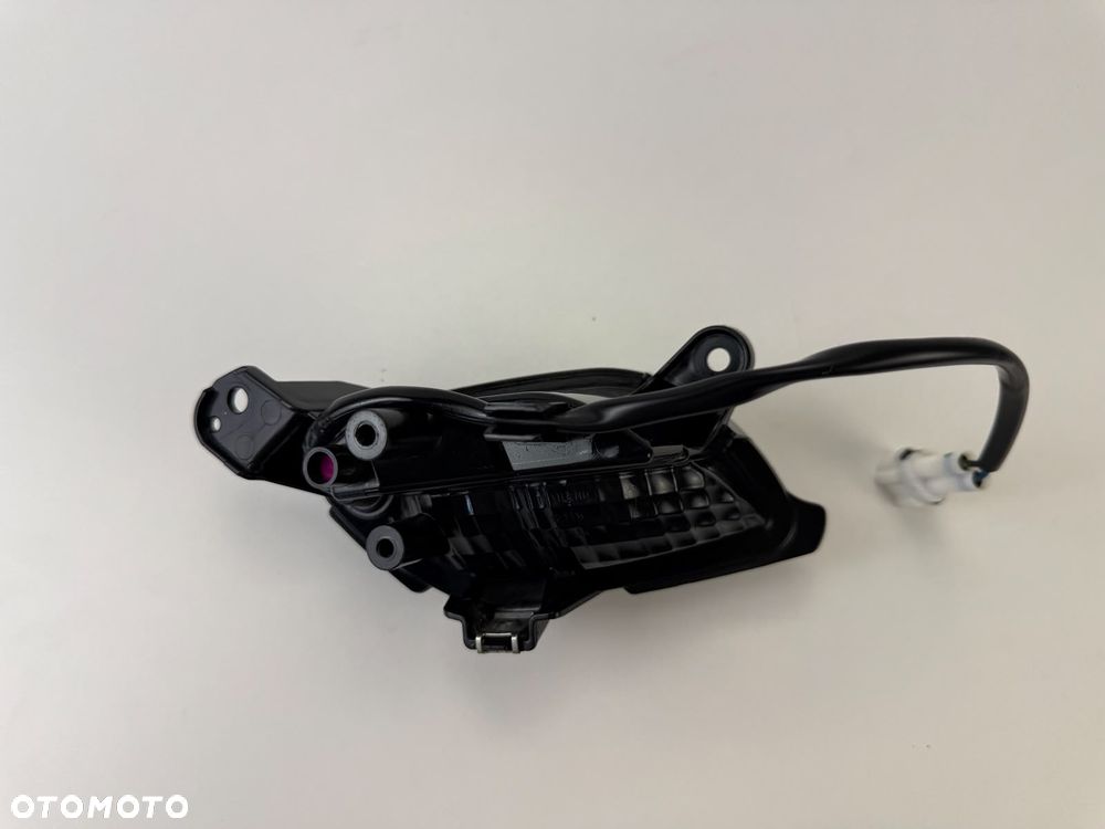 Przednie lampy komplet lewa prawa Yamaha MT 125 2020+ - 15
