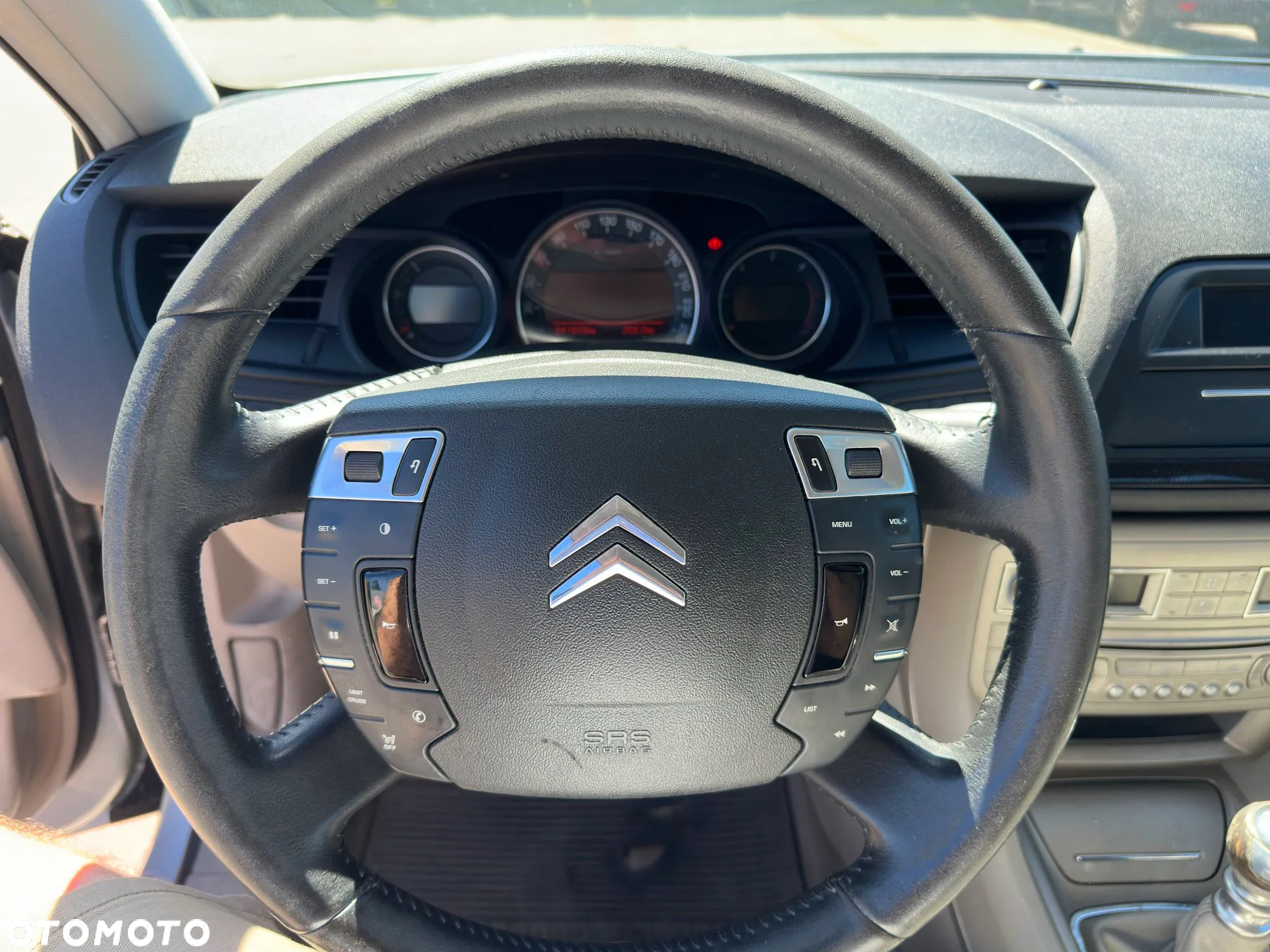 Citroën C5 2.0 HDi Confort - 27