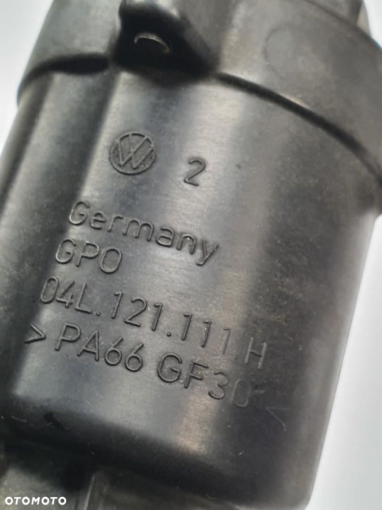 OBUDOWA TERMOSTATU VW NEW BEETLE II 2.0 04L121111H - 5