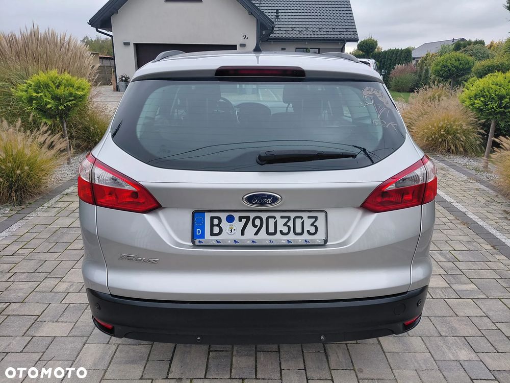 Ford Focus - 10