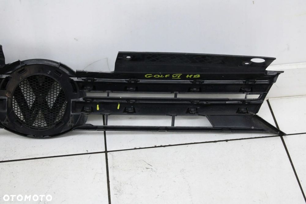 VOLKSWAGEN GOLF VI HB 09R- GRILL ATRAPA CHŁODNICY 5K0.853.653 - 7