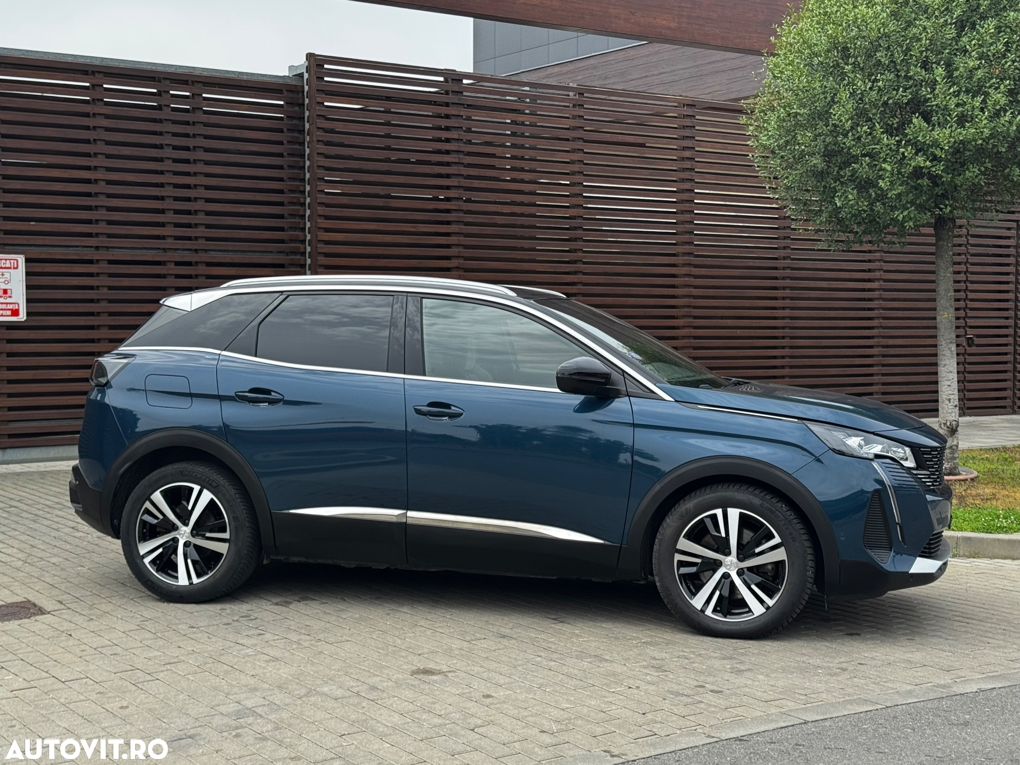 Peugeot 3008 PHEV EAT8 GT Pack - 9