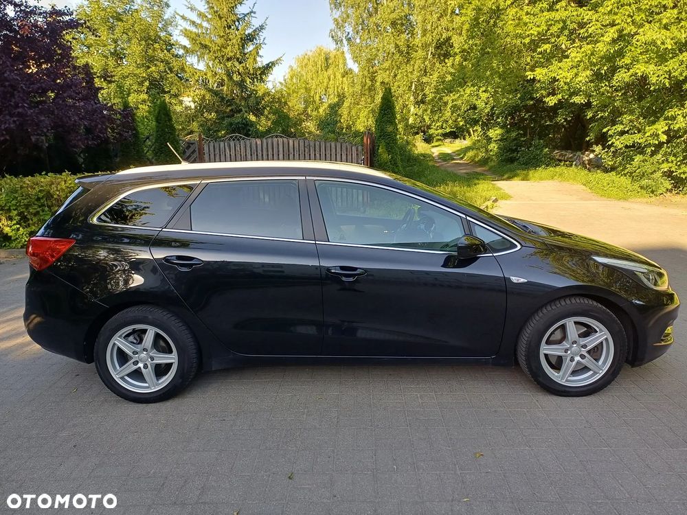 Kia Ceed 1.4 CVVT Attract plus - 19