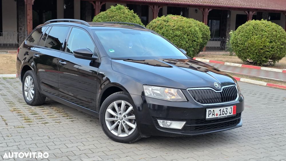 Skoda Octavia 2.0 TDI (Green tec) DSG Joy - 2