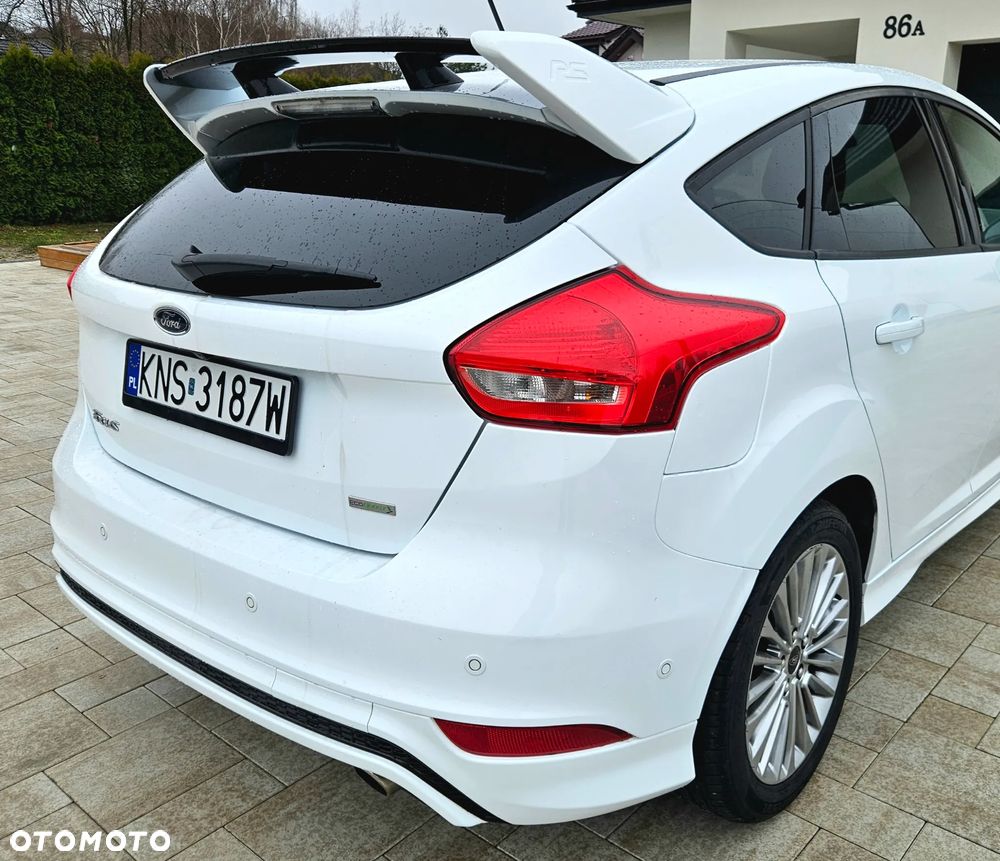 Ford Focus 1.5 EcoBoost STart-Stopp-System ST-LINE - 18