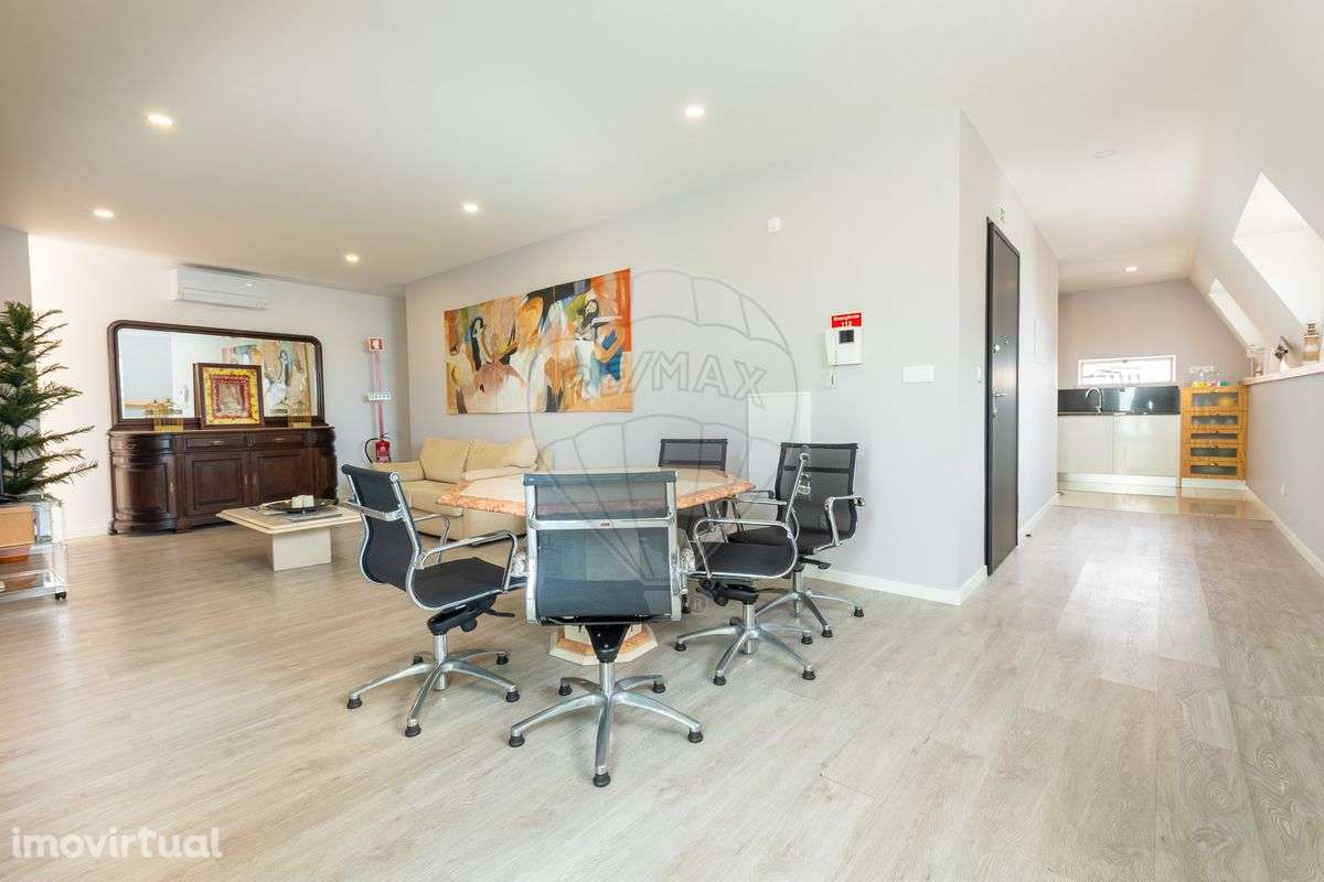 Apartamento T2 para venda - Grande imagem: 2/9