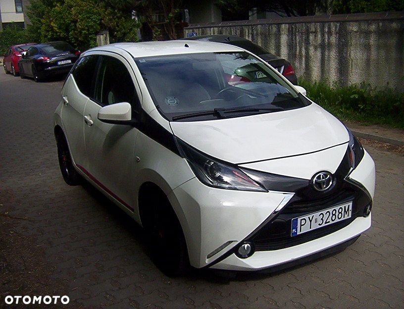 Toyota Aygo x-play Edition-S - 3