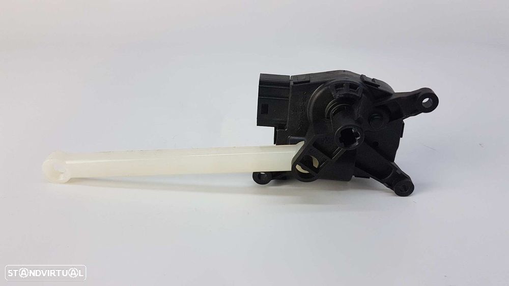 MOTOR DA ABERTURA DAS CONDUTAS DO CLIMATIZADOR FIAT NUOVA 500 (150) LOUNGE - 4