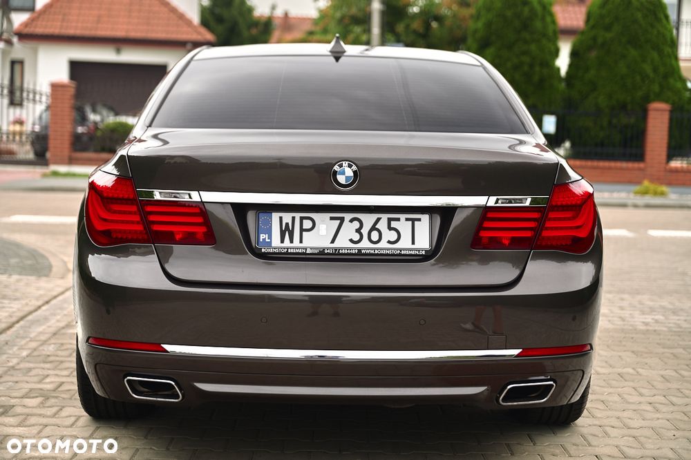 BMW Seria 7 750d xDrive - 10