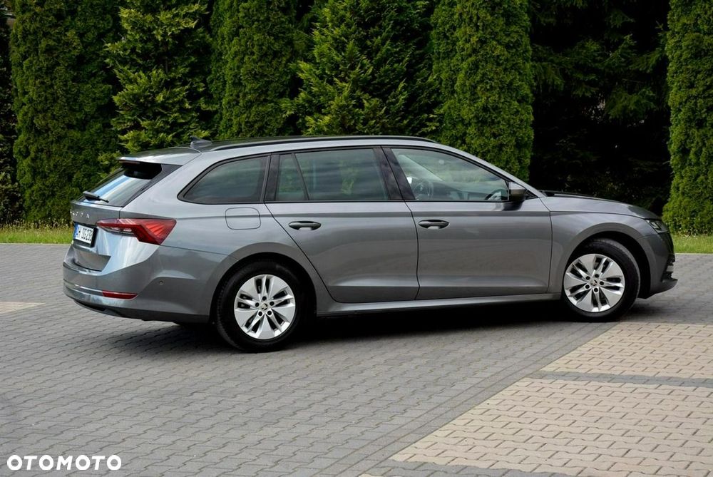 Skoda Octavia 2.0 TDI Selection DSG - 12
