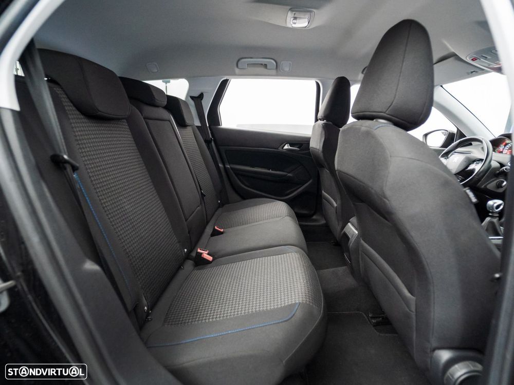 Peugeot 308 SW 1.2 PureTech Style - 33