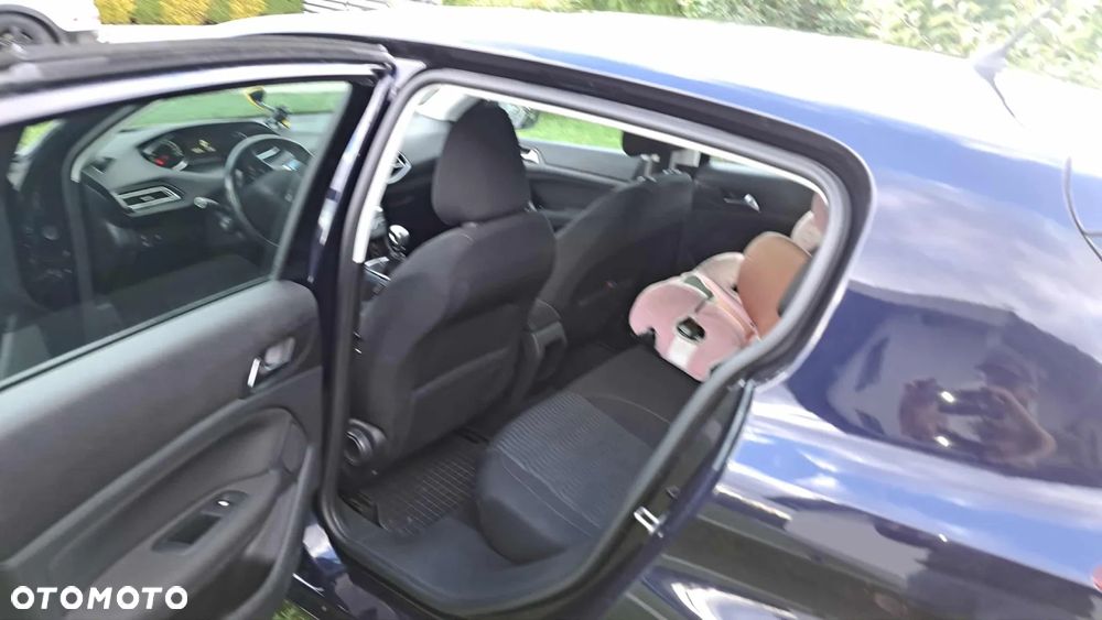 Peugeot 308 - 16