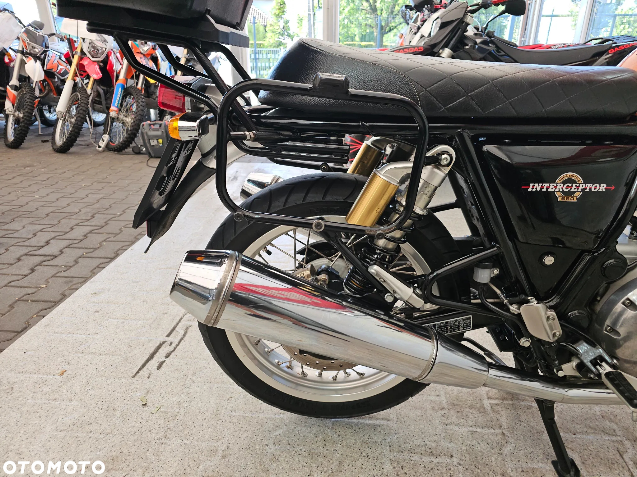 Royal Enfield Continental - 13