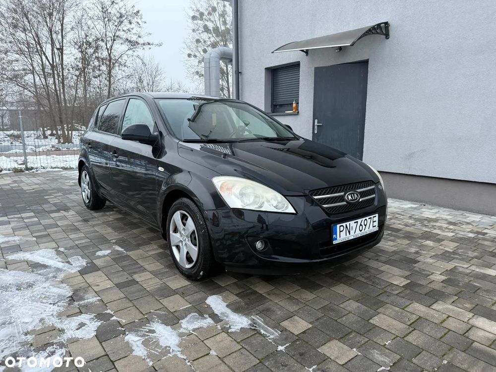 Kia Ceed 1.6 Crdi Comfort - 3