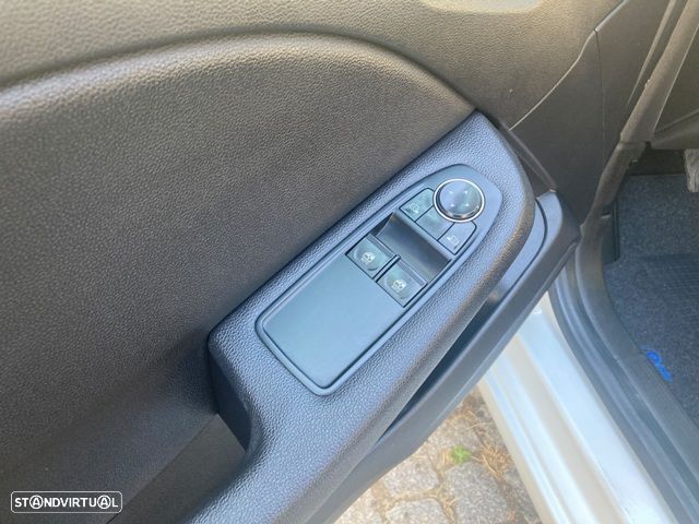 Renault Clio 1.0 TCe Intens - 26