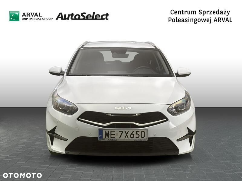 Kia Ceed 1.5 T-GDI M - 10