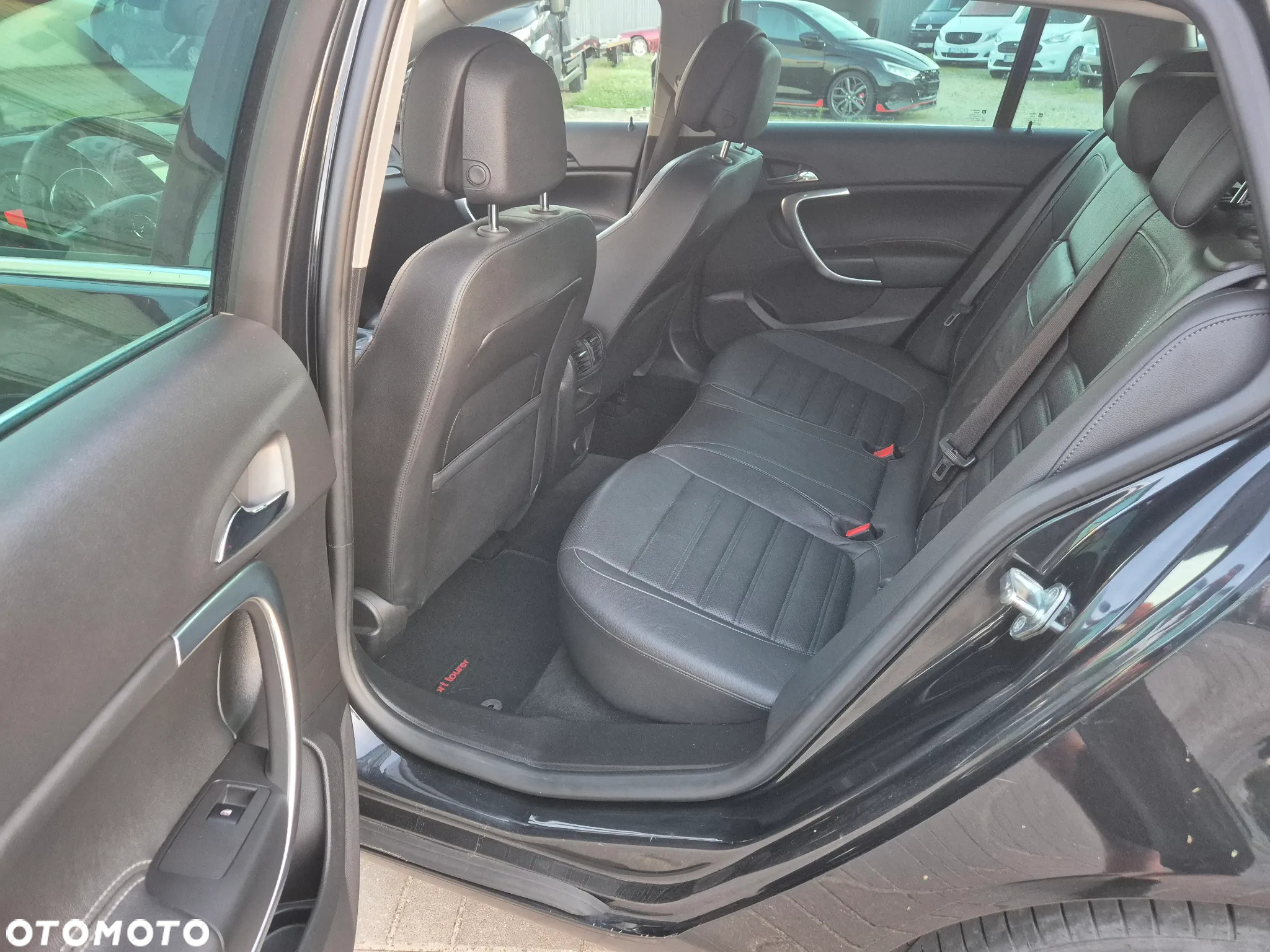 Opel Insignia 2.0 CDTI Sports Tourer Design Edition - 20