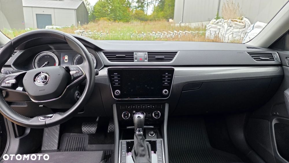 Skoda Superb 2.0 TDI SCR Style DSG - 14