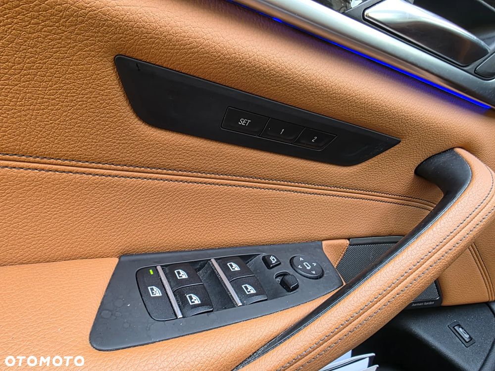 BMW Seria 5 520d xDrive Business Edition sport - 23