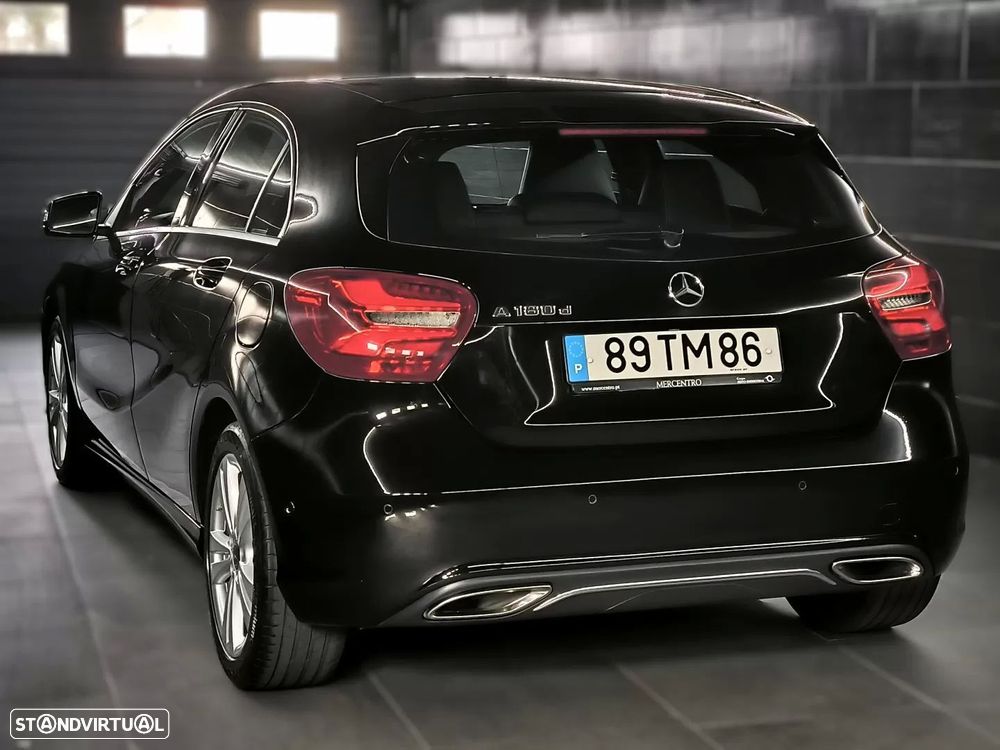 Mercedes-Benz A 180 d Urban - 2