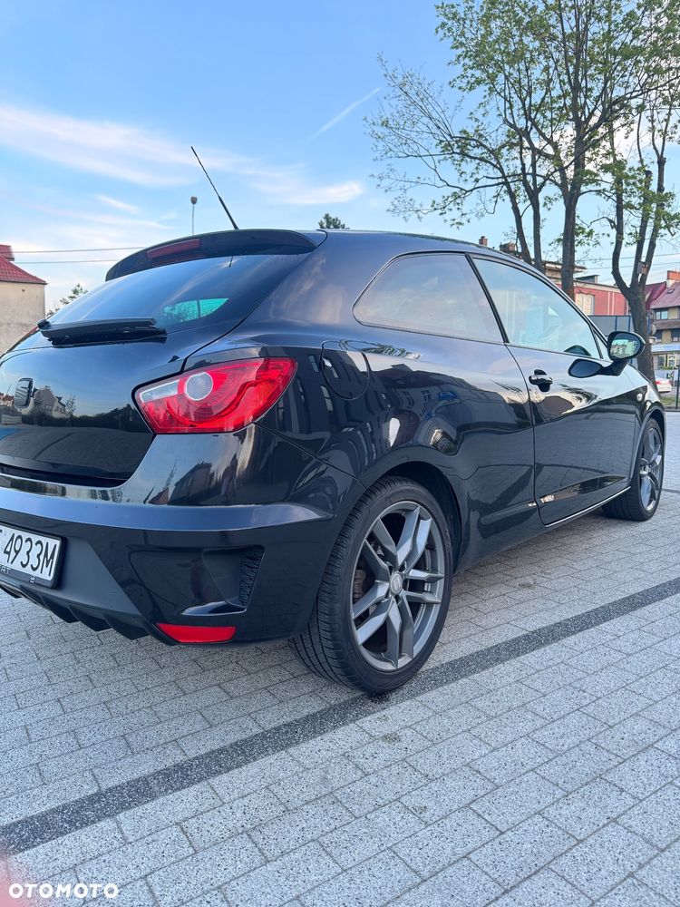 Seat Ibiza SC 1.4 TSI Cupra DSG - 4
