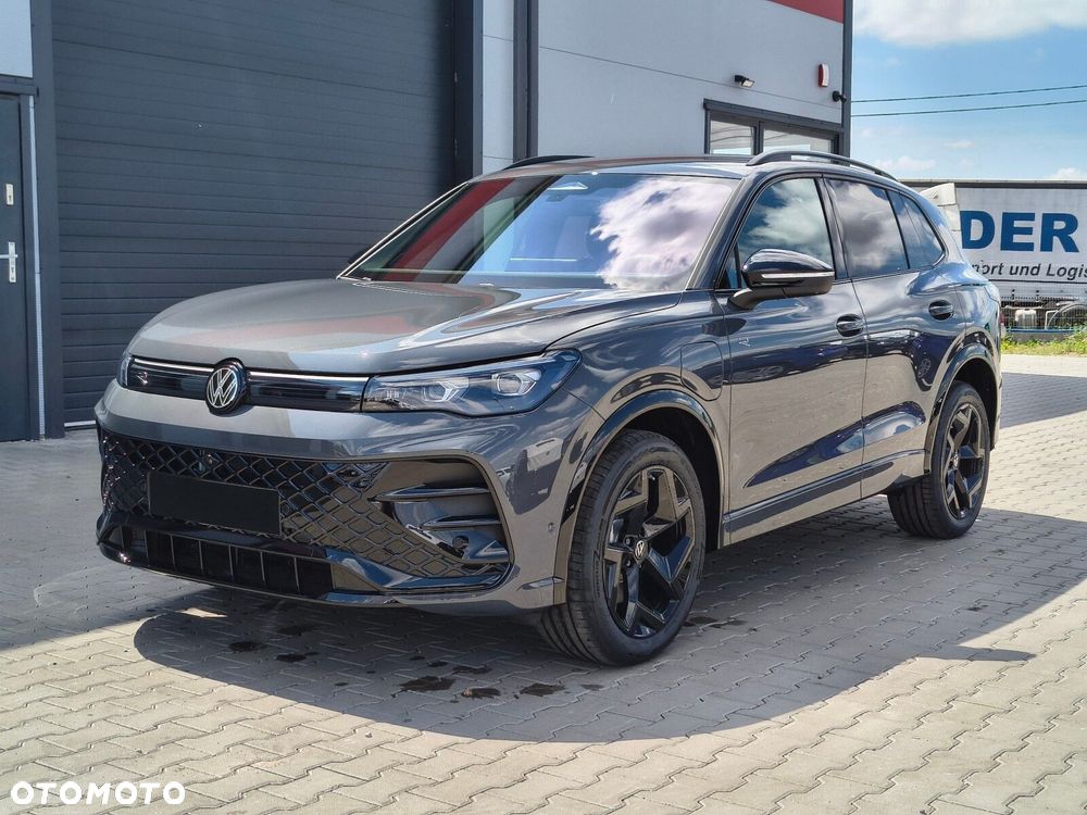 Volkswagen Tiguan - 4