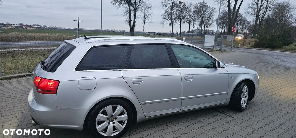 Audi A4 Avant 2.0T FSI - 5