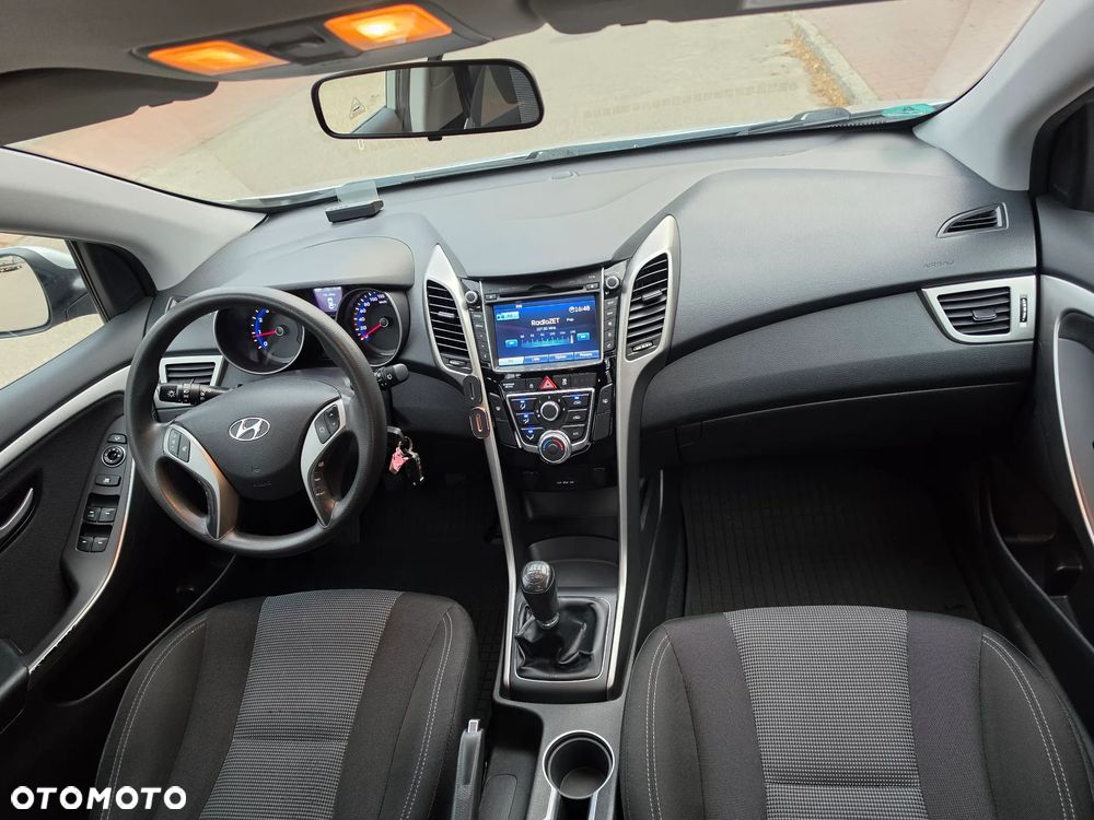 Hyundai i30 i30cw 1.4 Trend - 25