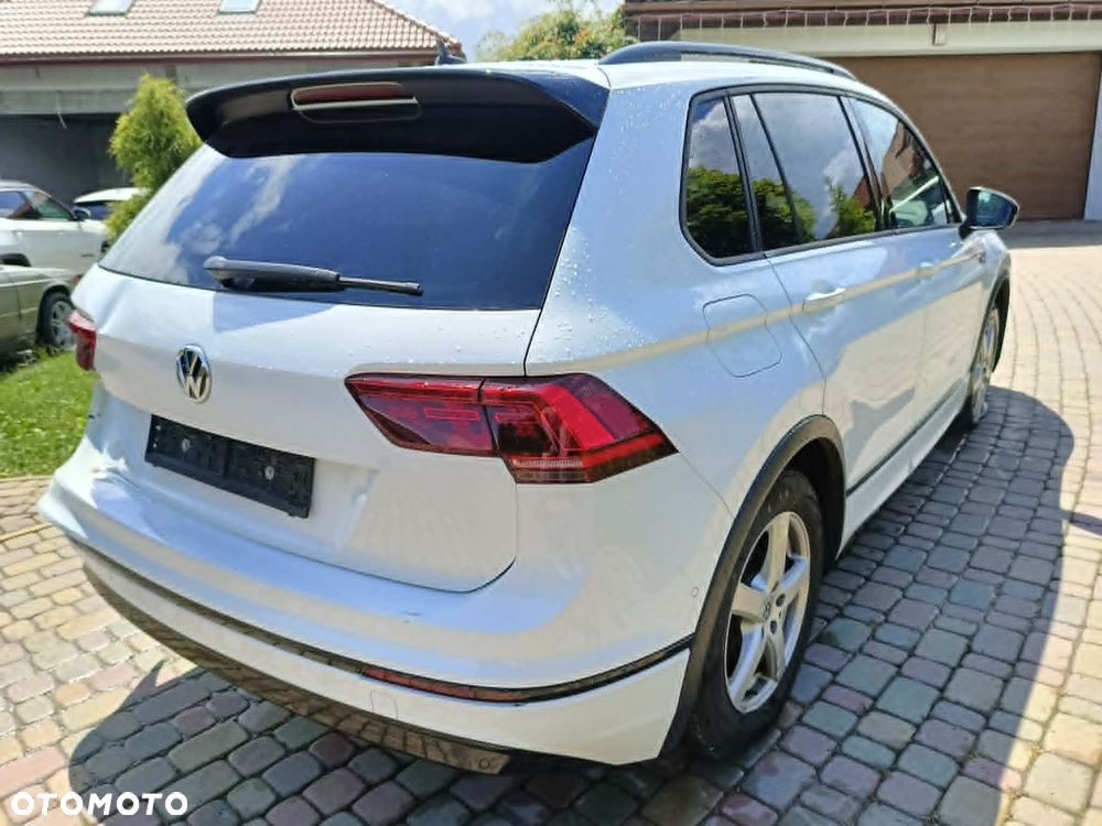 Volkswagen Tiguan 2.0 TDI SCR R-Line - 8