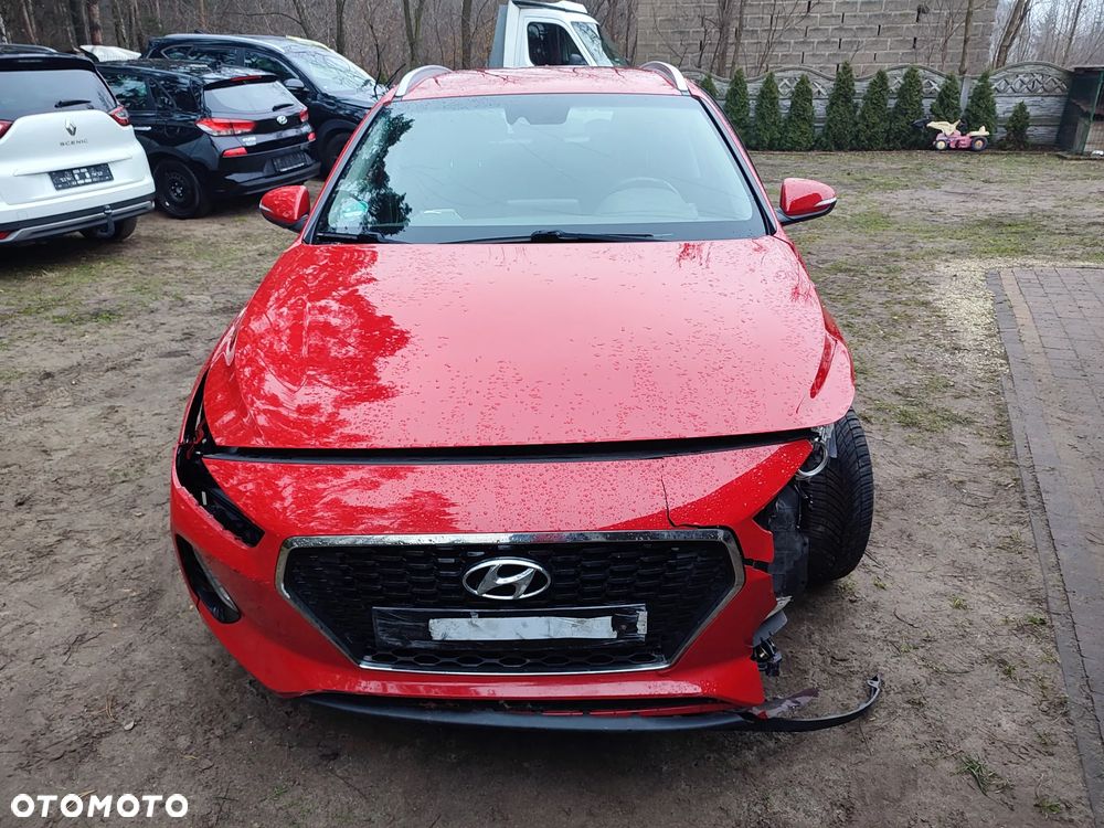 Hyundai i30 i30cw 1.4 Fifa World Cup Edition - 4