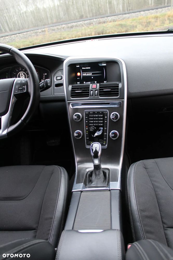 Volvo XC 60 T5 AWD Drive-E Momentum - 20