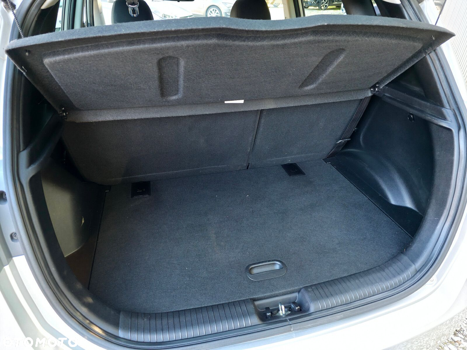 Hyundai ix20 - 15